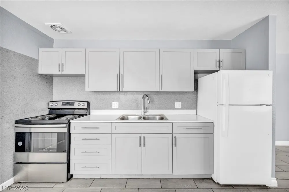 2527 Carroll Street North Las Vegas, NV 89030