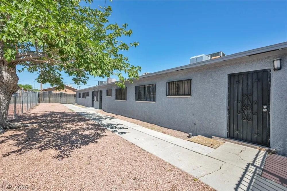 2527 Carroll Street North Las Vegas, NV 89030