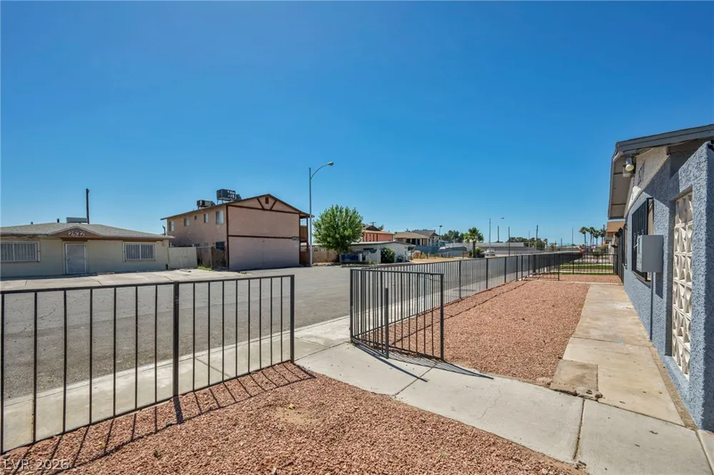2527 Carroll Street North Las Vegas, NV 89030