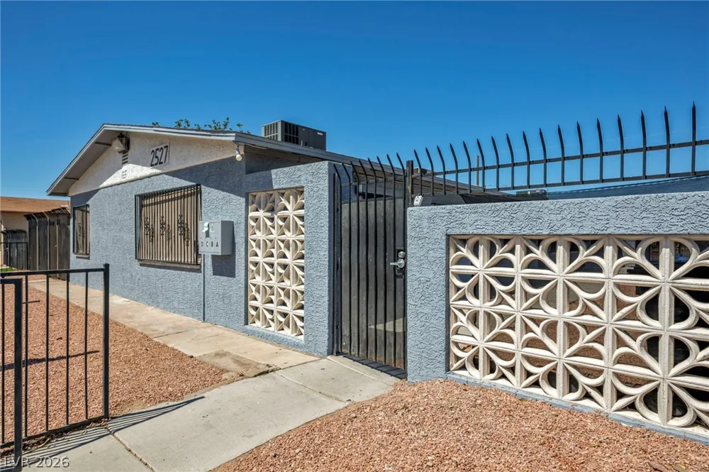 2527 Carroll Street North Las Vegas, NV 89030