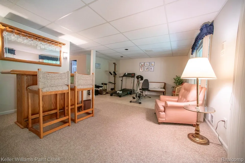 1447 Oakstone Drive Rochester Hills City, MI 48309