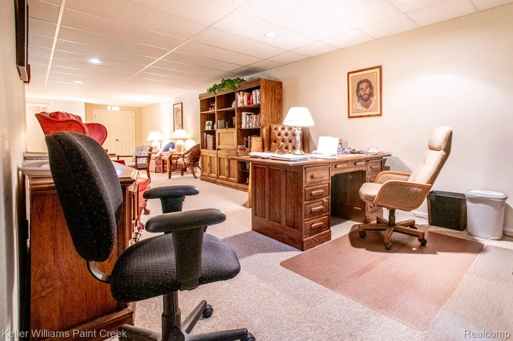 1447 Oakstone Drive Rochester Hills City, MI 48309