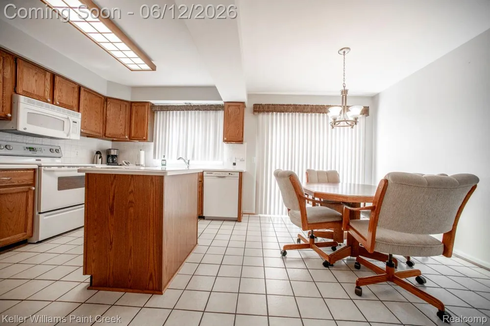 1447 Oakstone Drive Rochester Hills City, MI 48309