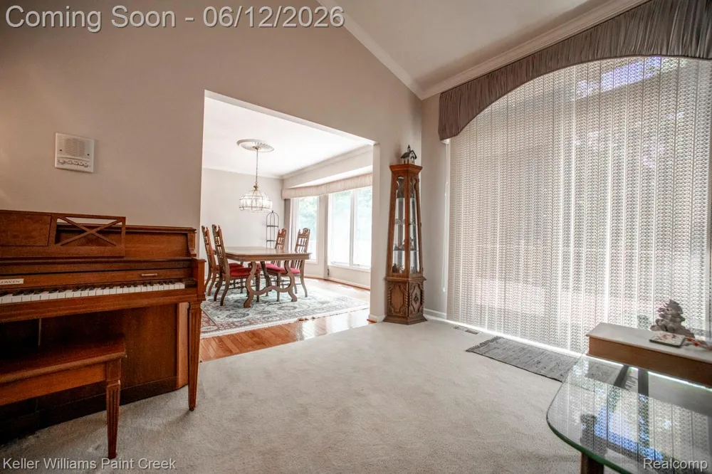 1447 Oakstone Drive Rochester Hills City, MI 48309
