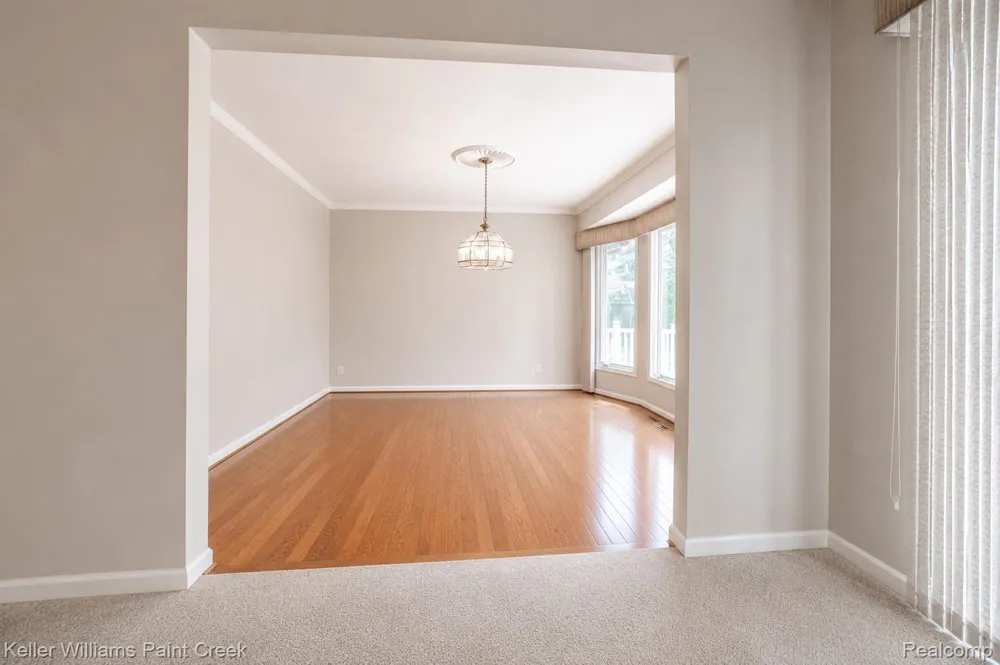 1447 Oakstone Drive Rochester Hills City, MI 48309