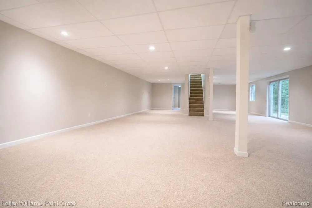 1447 Oakstone Drive Rochester Hills City, MI 48309