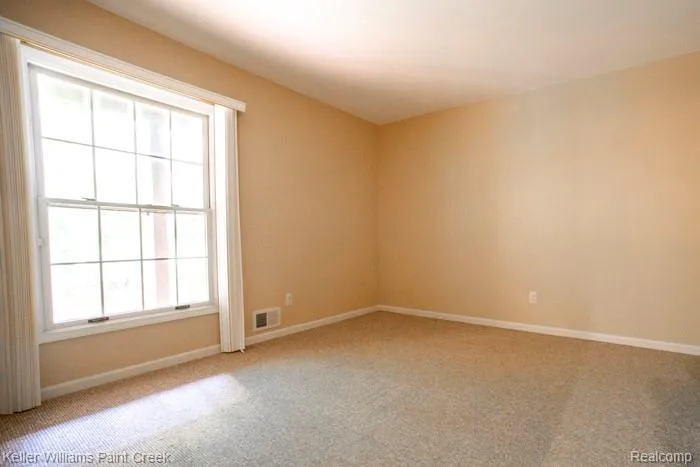 1447 Oakstone Drive Rochester Hills City, MI 48309