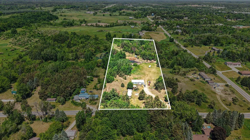 22092 3 Mile Road Richmond Township, MI 49677
