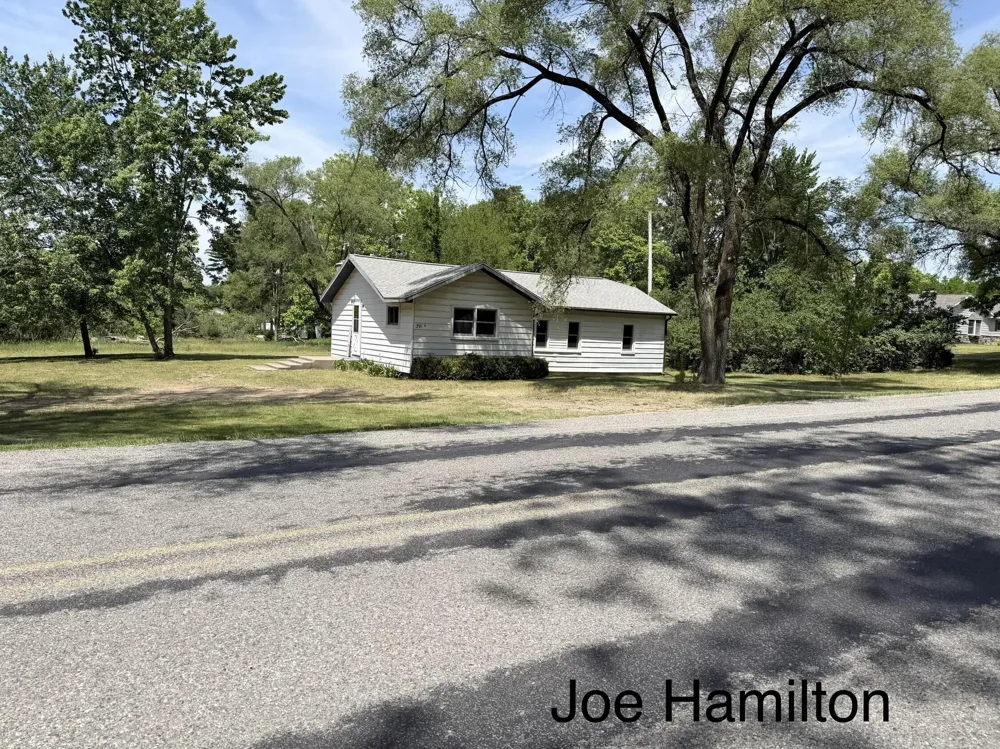 391 Briggs Road Yankee Springs Township, MI 49333
