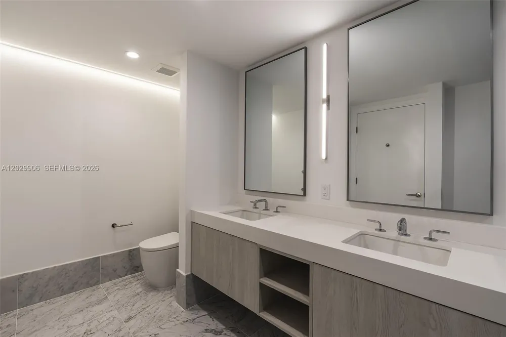 9201 E Bay Harbor Dr #603 Bay Harbor Islands, FL 33154