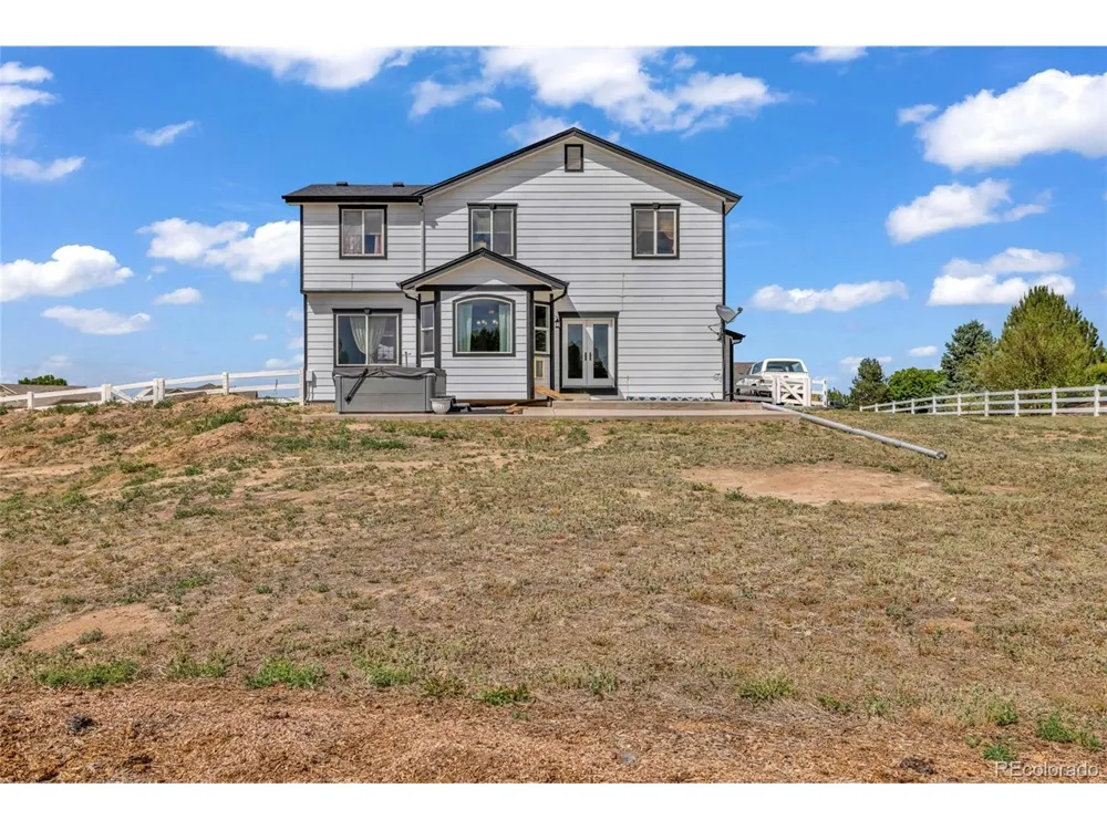 16631 Tree Haven Street Hudson, CO 80642