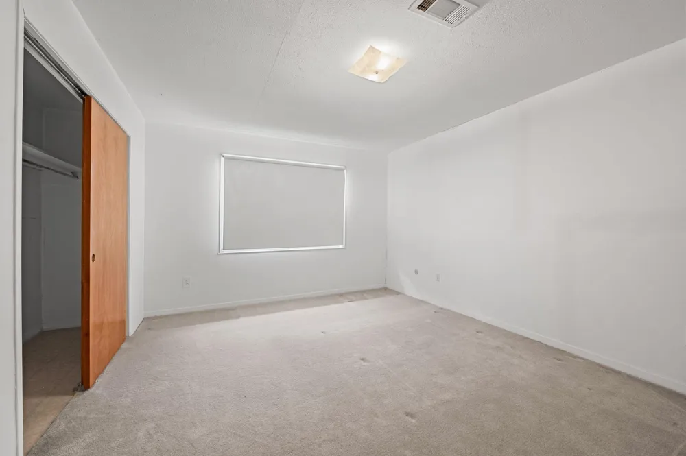 519 Dan Street East Bernard, TX 77435