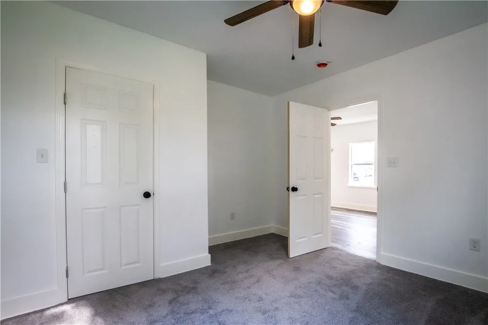 413 South San Patricio Sinton, TX 78387