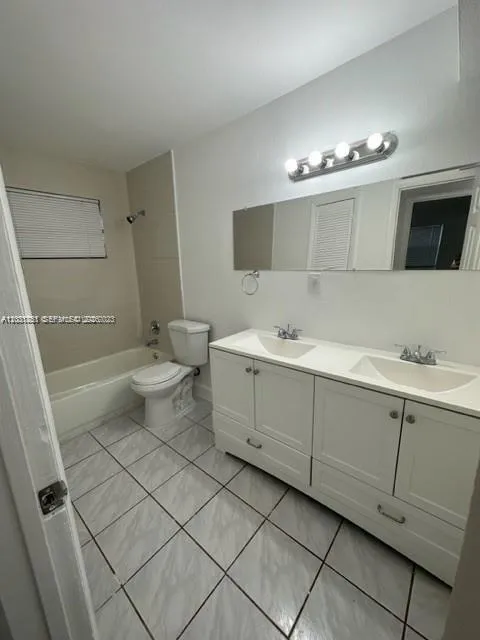 3904 SW 58th Ave West Park, FL 33023