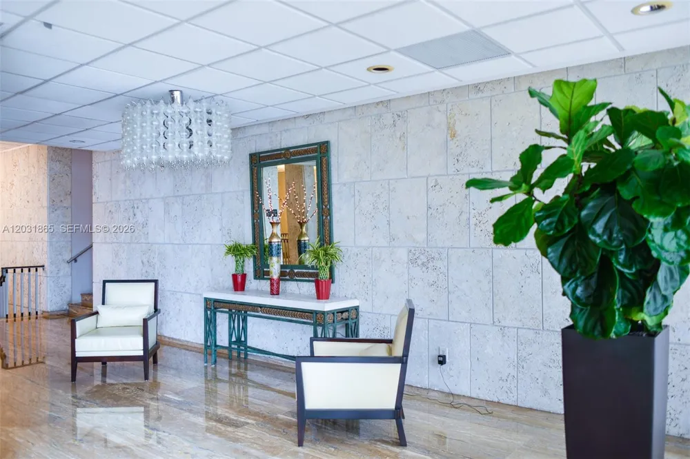 1985 S Ocean Dr #4G Hallandale Beach, FL 33009