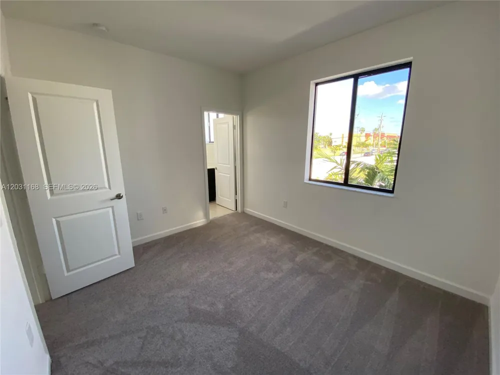 21466 NE 3 Place Miami, FL 33179