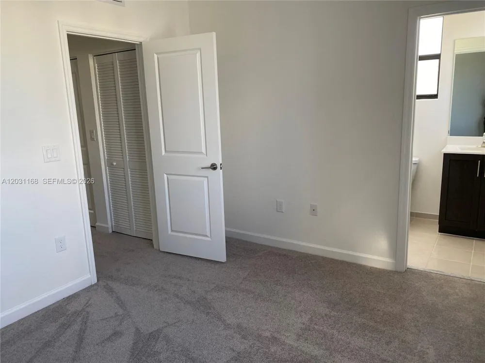 21466 NE 3 Place Miami, FL 33179