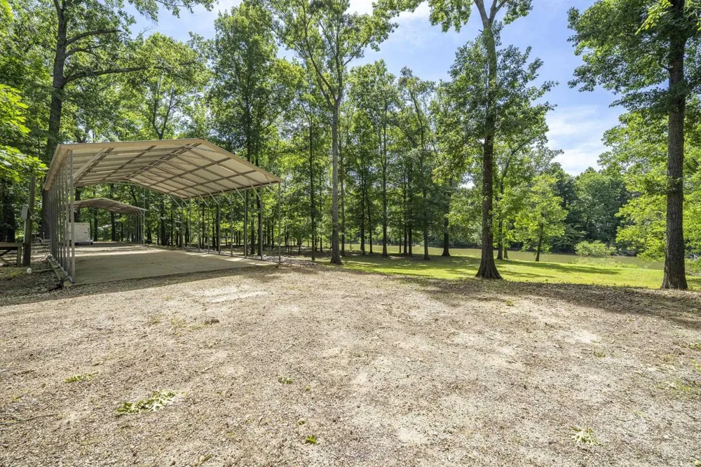 540 TEAL LN Savannah, TN 38372