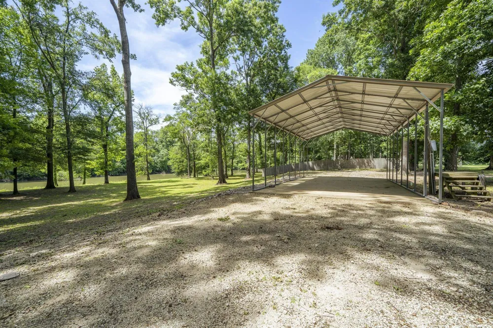 540 TEAL LN Savannah, TN 38372