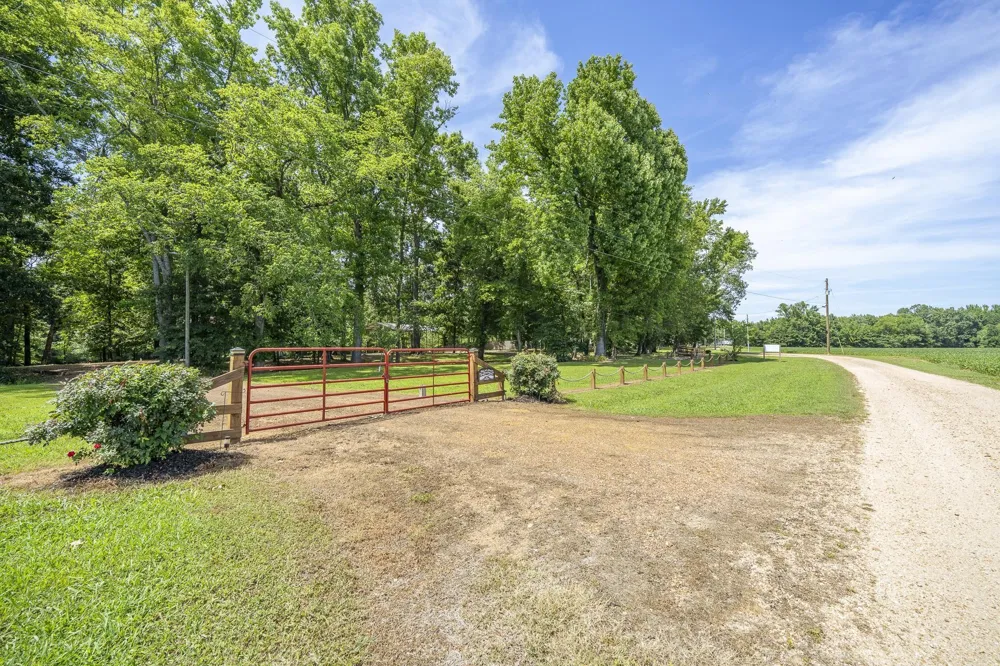 540 TEAL LN Savannah, TN 38372