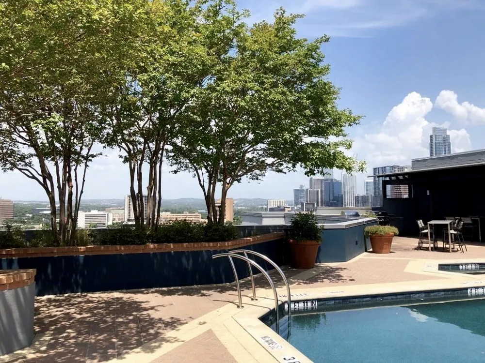 54 Rainey Street #811 Austin, TX 78701