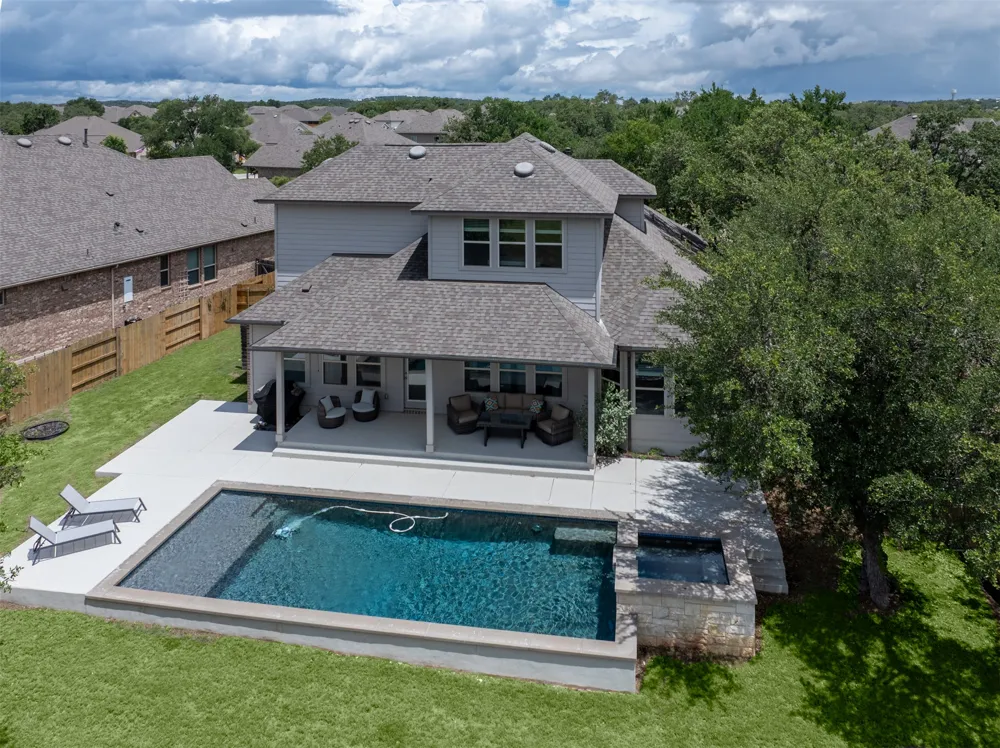 689 Pink Granite Boulevard Dripping Springs, TX 78620