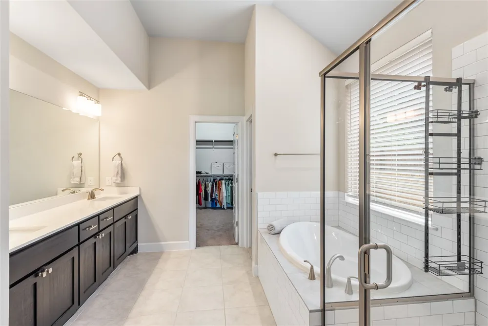 689 Pink Granite Boulevard Dripping Springs, TX 78620