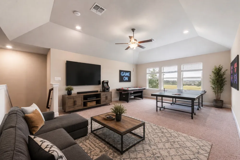 689 Pink Granite Boulevard Dripping Springs, TX 78620