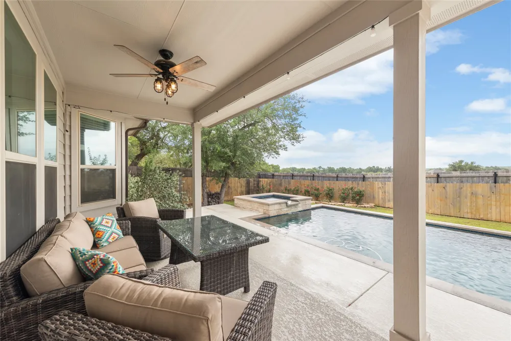 689 Pink Granite Boulevard Dripping Springs, TX 78620