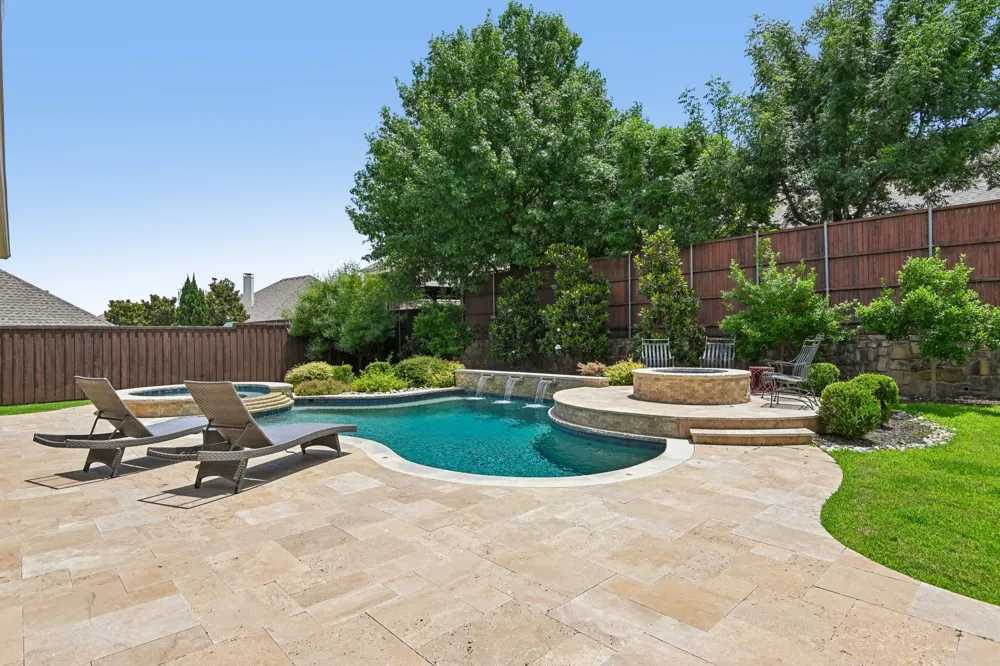 985 Shaddock Park Lane Allen, TX 75013