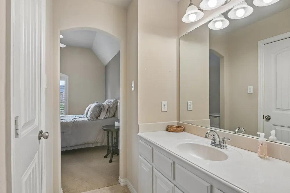 985 Shaddock Park Lane Allen, TX 75013