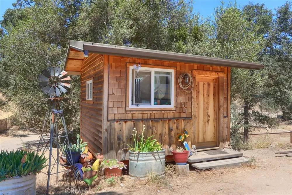 32791 Road 416 Coarsegold, CA 93614