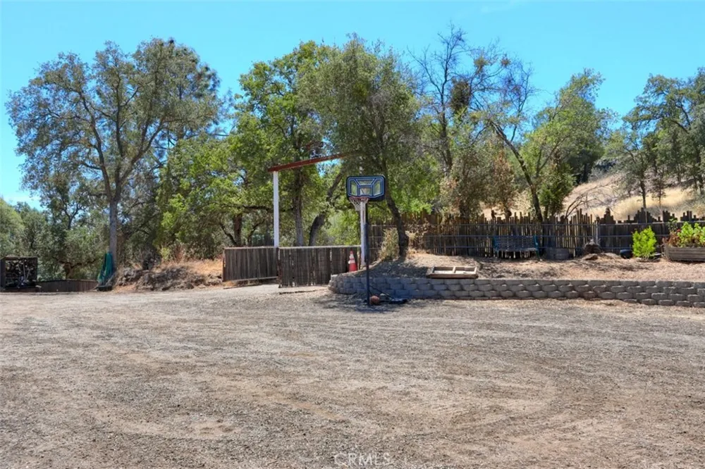 32791 Road 416 Coarsegold, CA 93614