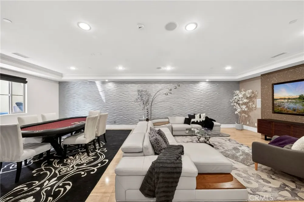 2117 Clark Lane #B Redondo Beach, CA 90278