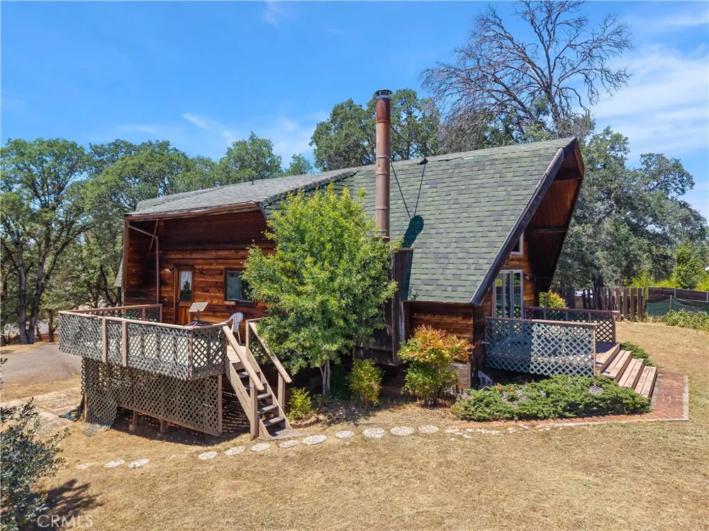 1239 Boggs Lane Lakeport, CA 95453