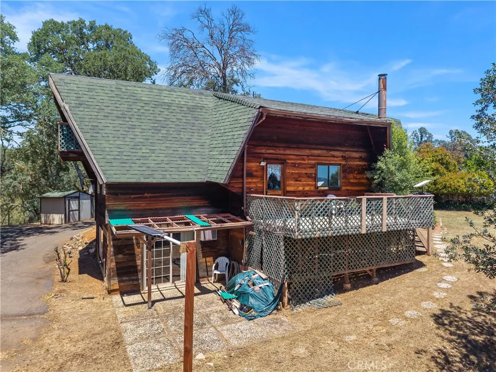 1239 Boggs Lane Lakeport, CA 95453