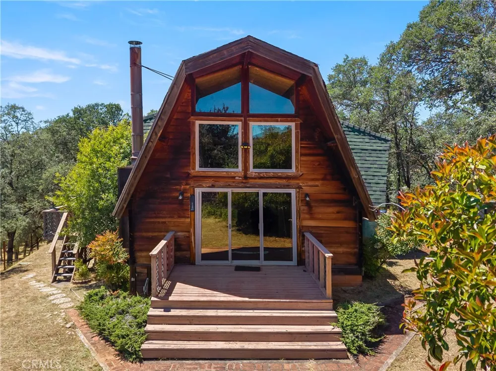 1239 Boggs Lane Lakeport, CA 95453