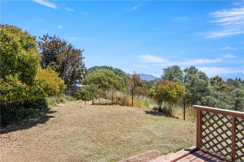 1239 Boggs Lane Lakeport, CA 95453