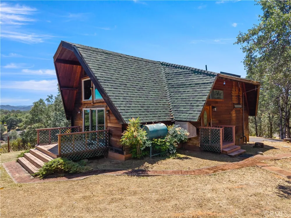 1239 Boggs Lane Lakeport, CA 95453