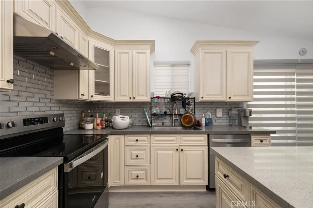 19402 Pilario Rowland Heights, CA 91748