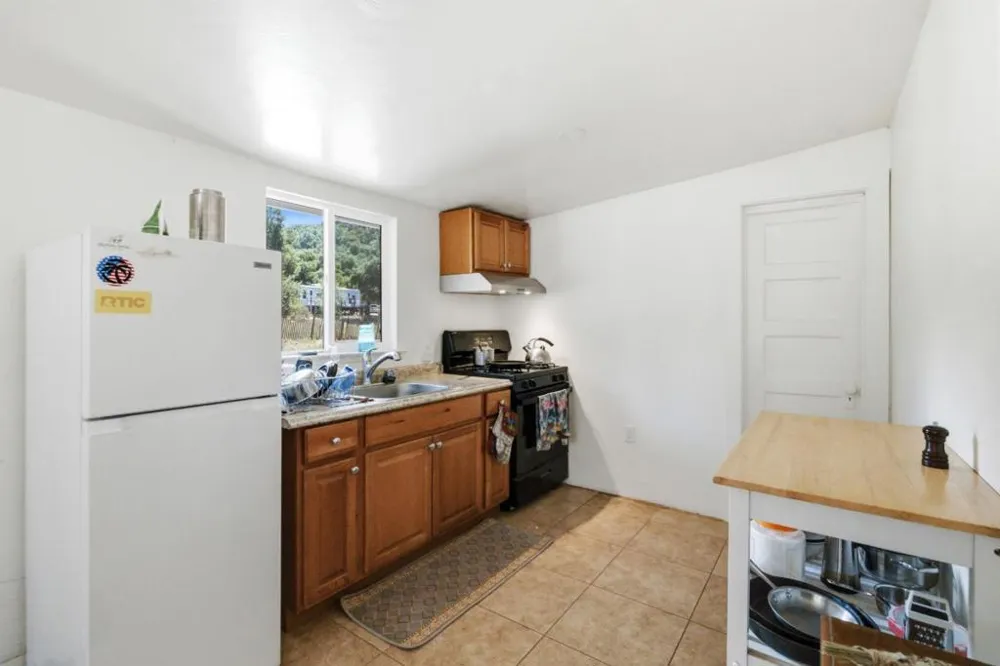 37140 Nason Road Carmel Valley, CA 93924