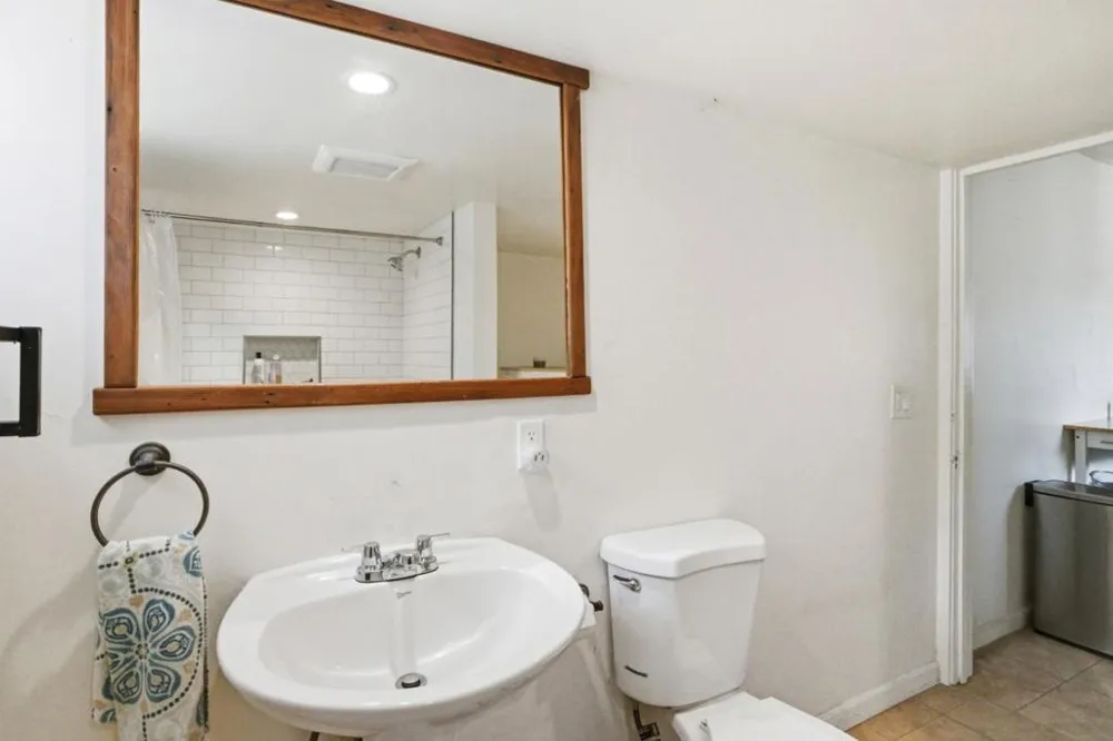 37140 Nason Road Carmel Valley, CA 93924