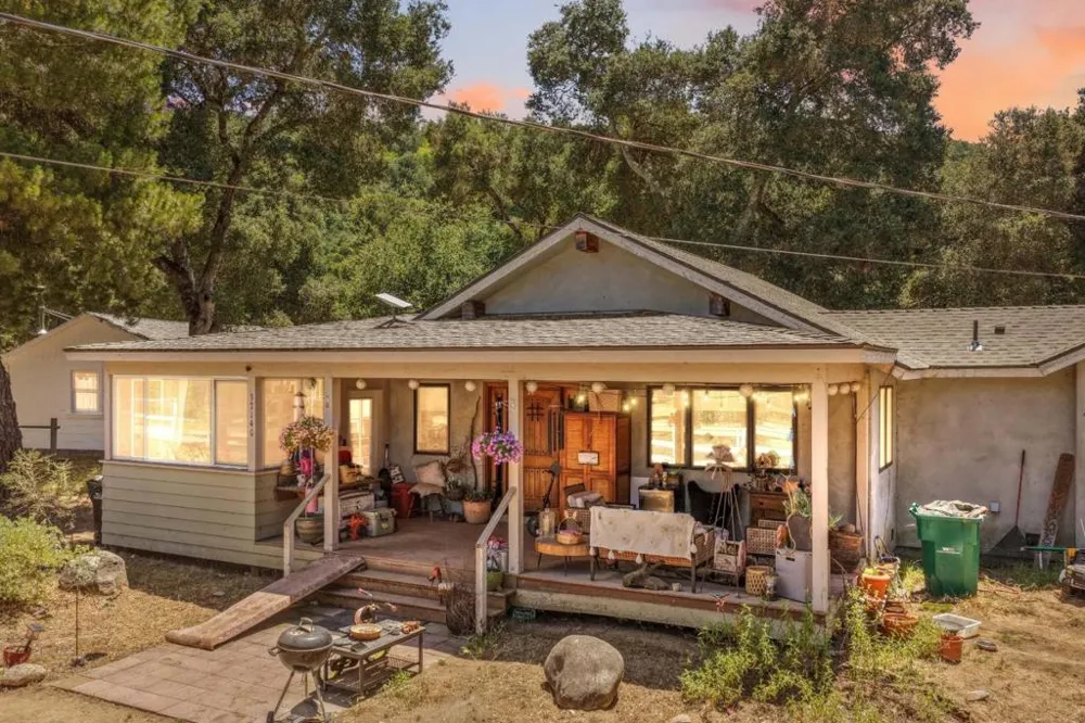 37140 Nason Road Carmel Valley, CA 93924