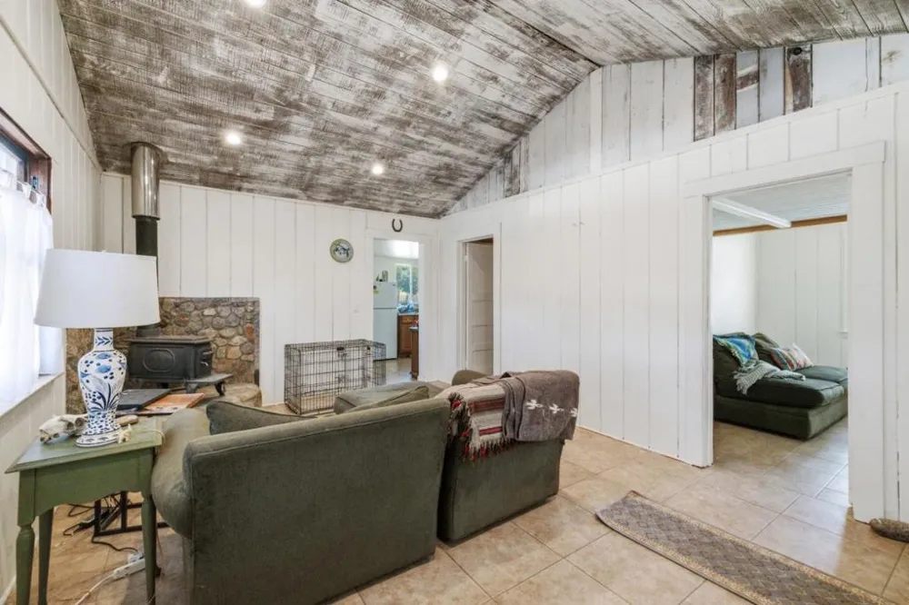 37140 Nason Road Carmel Valley, CA 93924