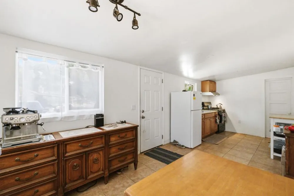 37140 Nason Road Carmel Valley, CA 93924