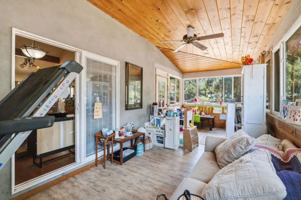 37140 Nason Road Carmel Valley, CA 93924