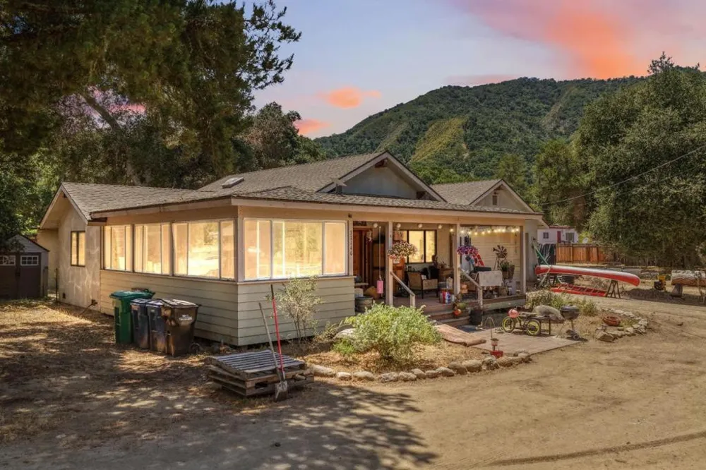 37140 Nason Road Carmel Valley, CA 93924
