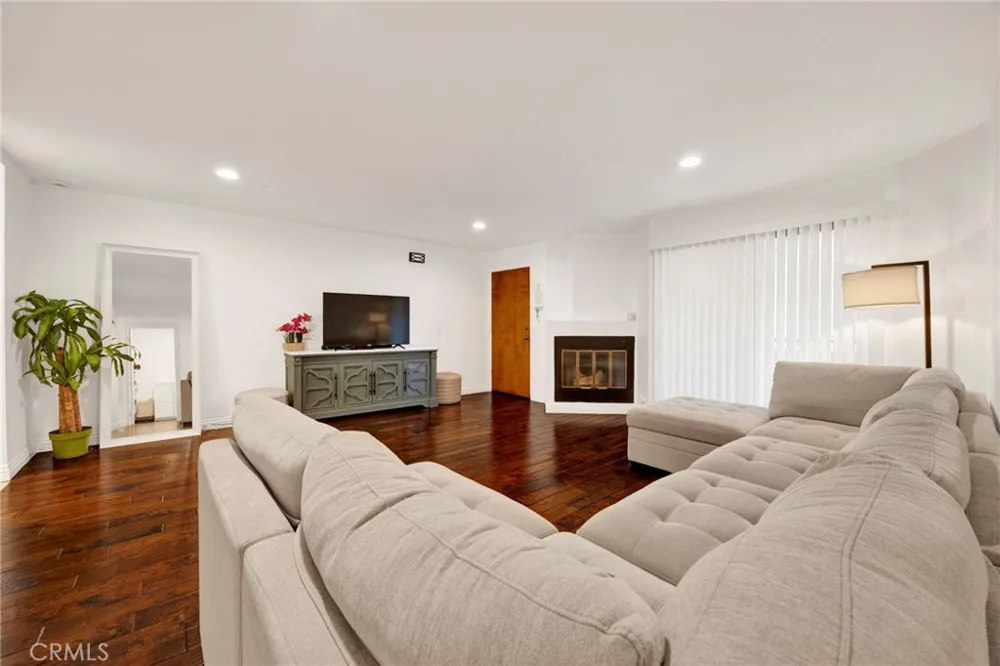 13825 Beaver Street #62 Sylmar, CA 91342