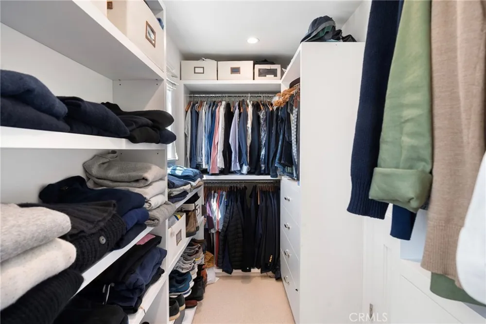 2520 Alta Avenue Santa Monica, CA 90402
