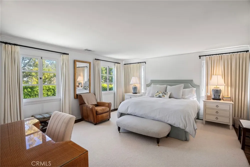 2520 Alta Avenue Santa Monica, CA 90402